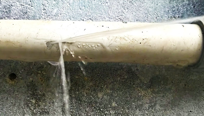 Repair a PVC Pipe without Cutting
