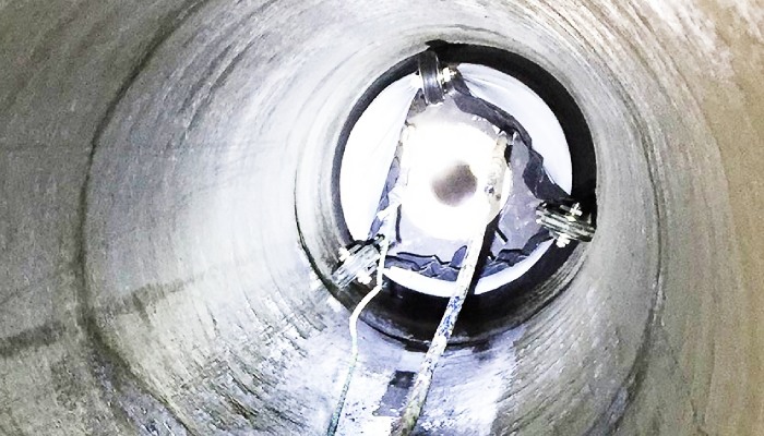 Trenchless pipe relining